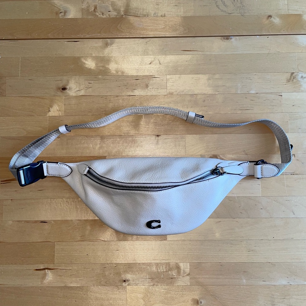 Coach Off-White Leather Belt Bag NWOT